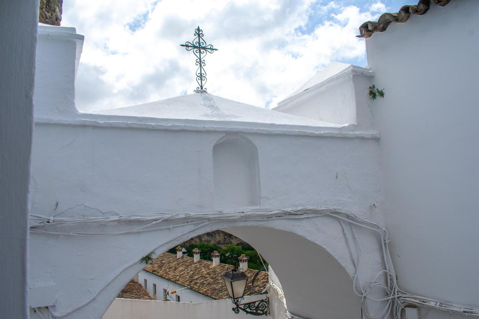 فيلا Casa Puerta Arabe Setenil De Las Bodegas المظهر الخارجي الصورة