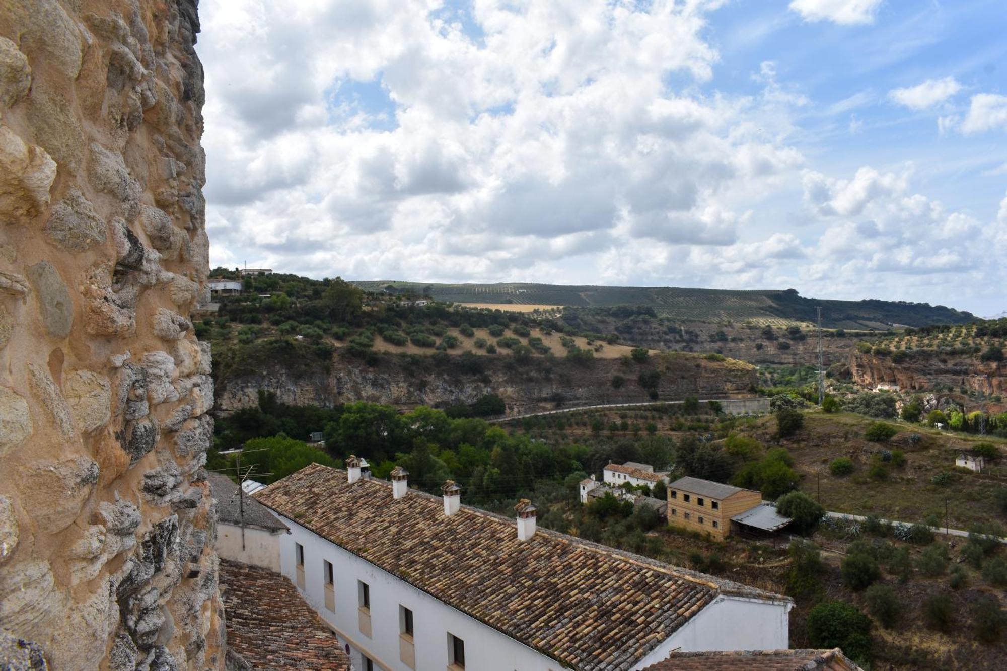 فيلا Casa Puerta Arabe Setenil De Las Bodegas المظهر الخارجي الصورة